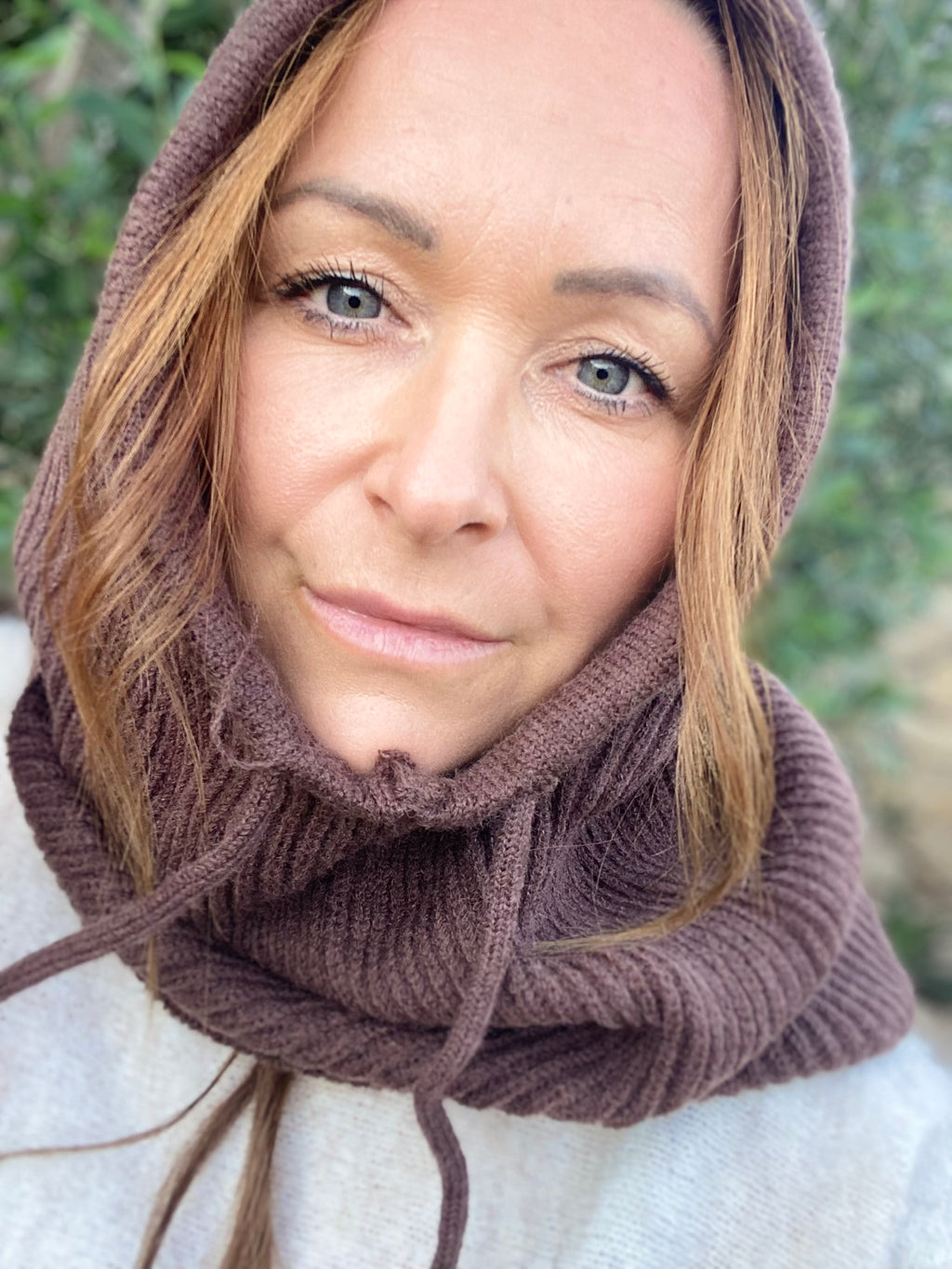 Snood Cagoule Maille Côtelée Marron Chocolat